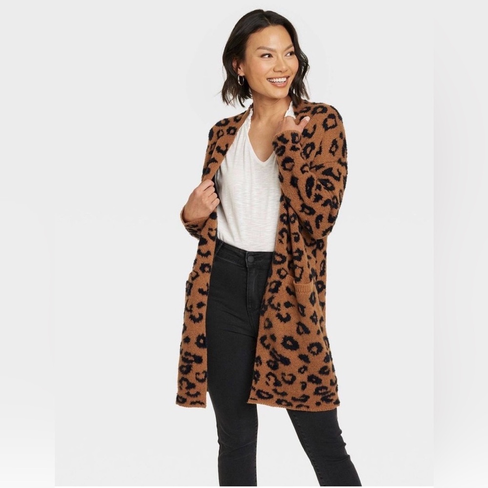 Knox Rose leopard print open-front cardigan. XS
